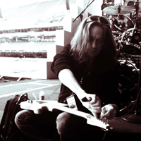 Dave changing strings... 